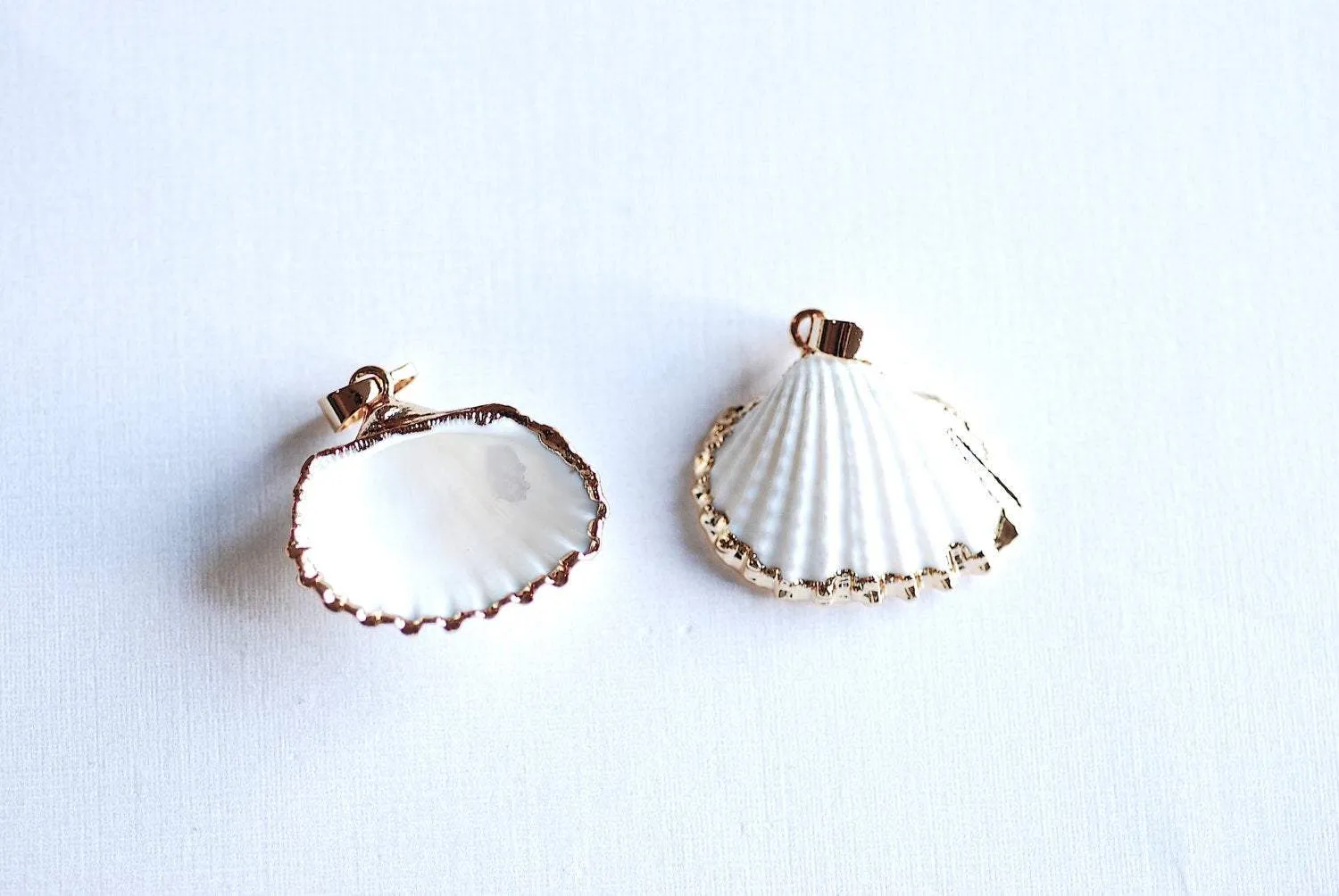 24k Gold Wholesale Electroplated White Scallop Sea Shell Charm- Gold Seashell Charm, Real Sea shell charm pendant with attached bail, Beach Charms