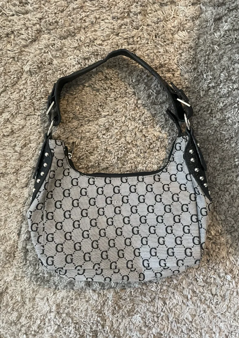 Monogram Shoulderbag