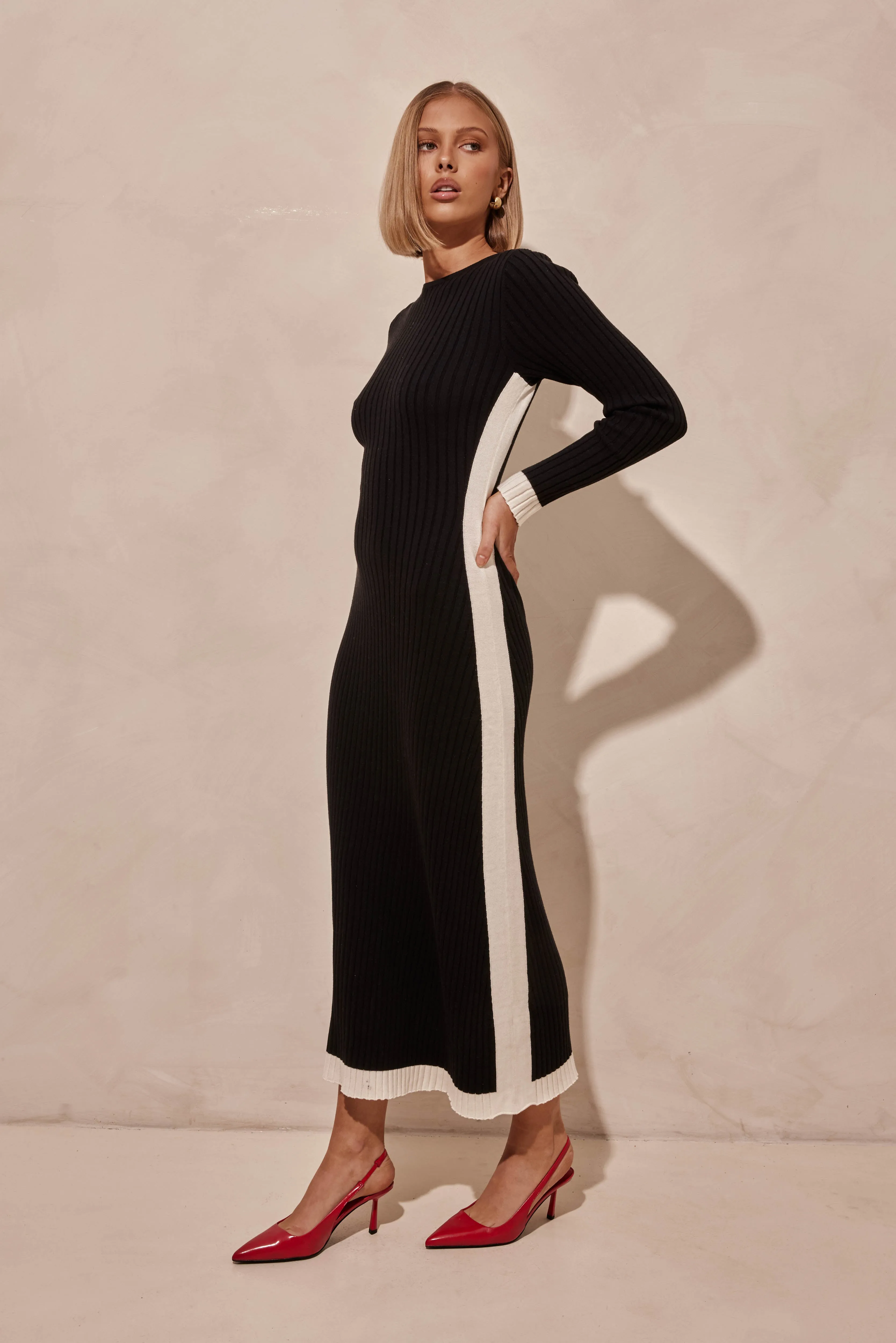 Ophelia Knit Maxi Dress (Black)