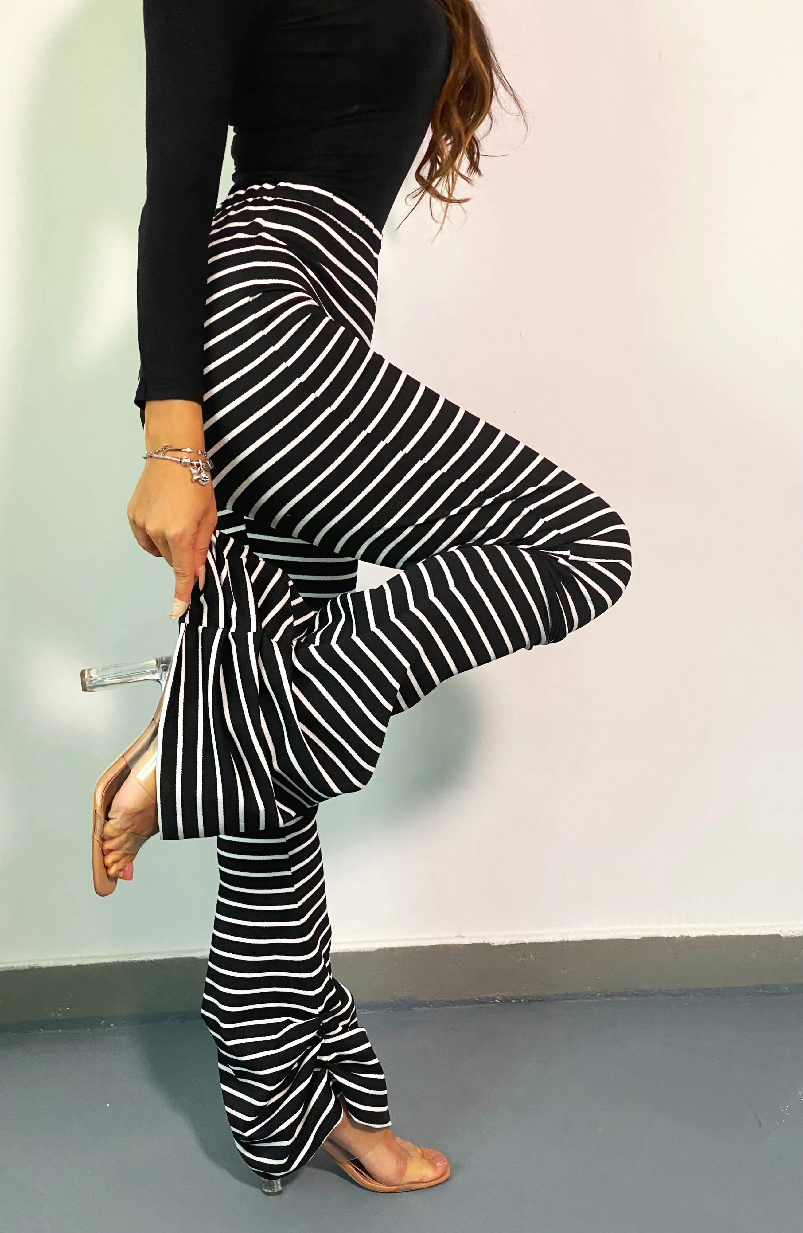 Pantaloni 'Zebra' - Pantaloni dama evazati