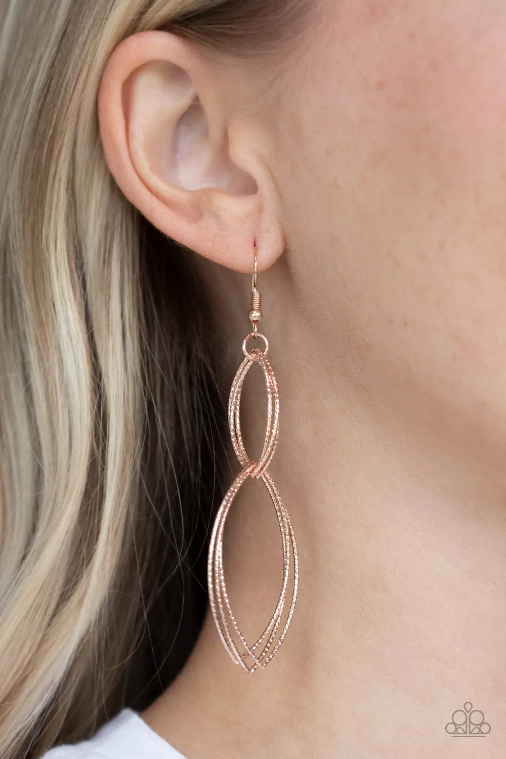 Paparazzi Earring ~ Endless Echo - Rose Gold Earring