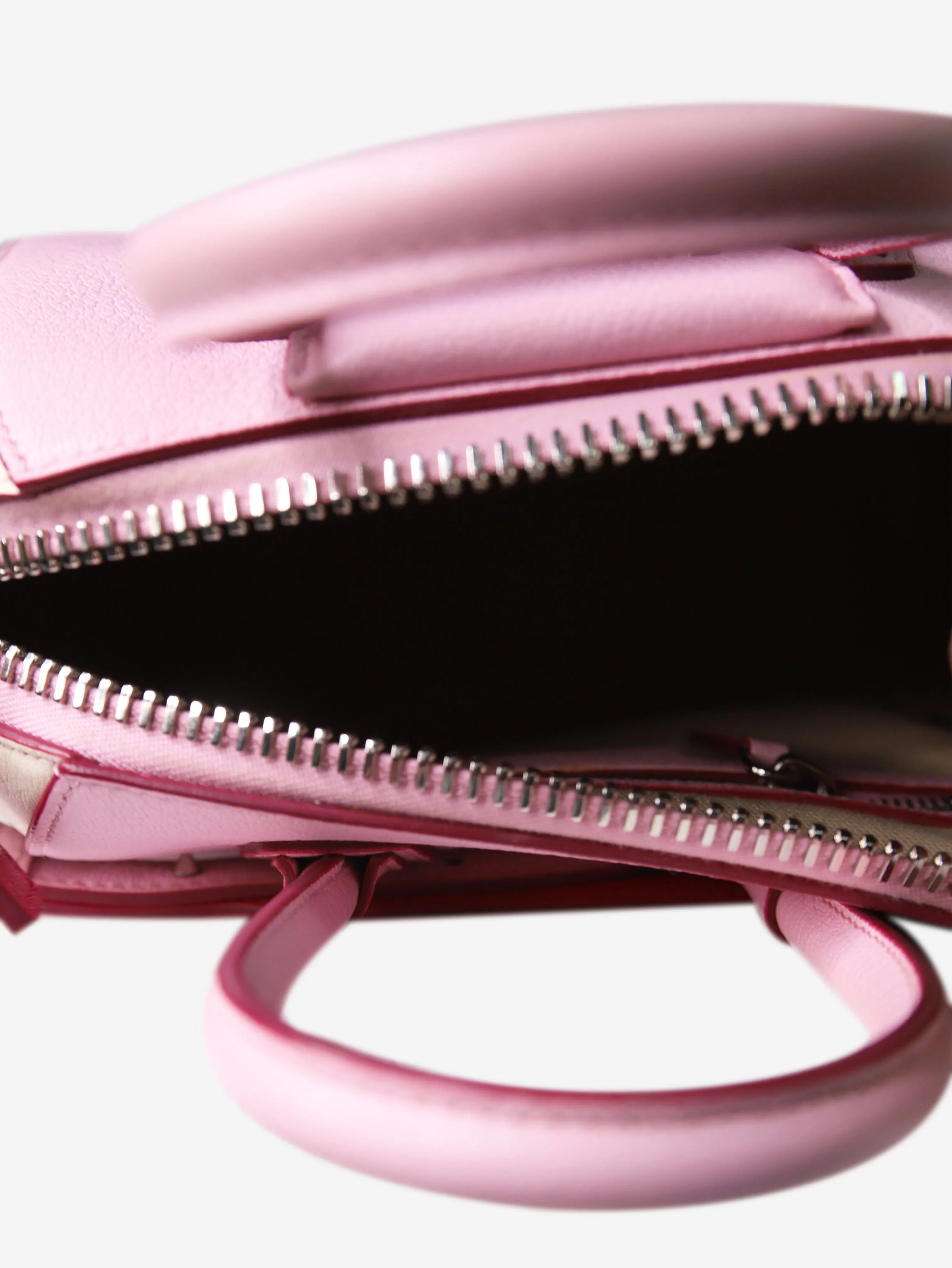 Pink Antigona leather shoulder bag