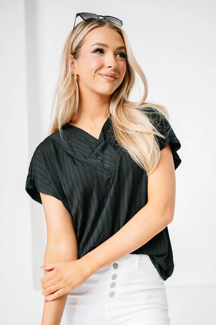 Play It Back Textured Top | Black