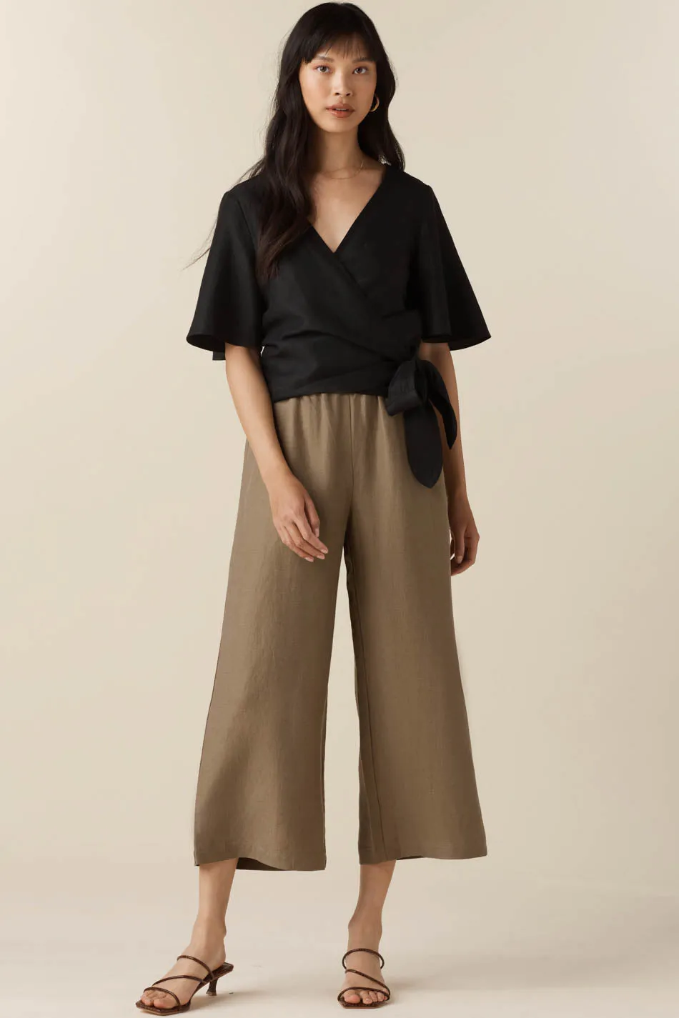 The Elastic Waist Wide Leg Pant