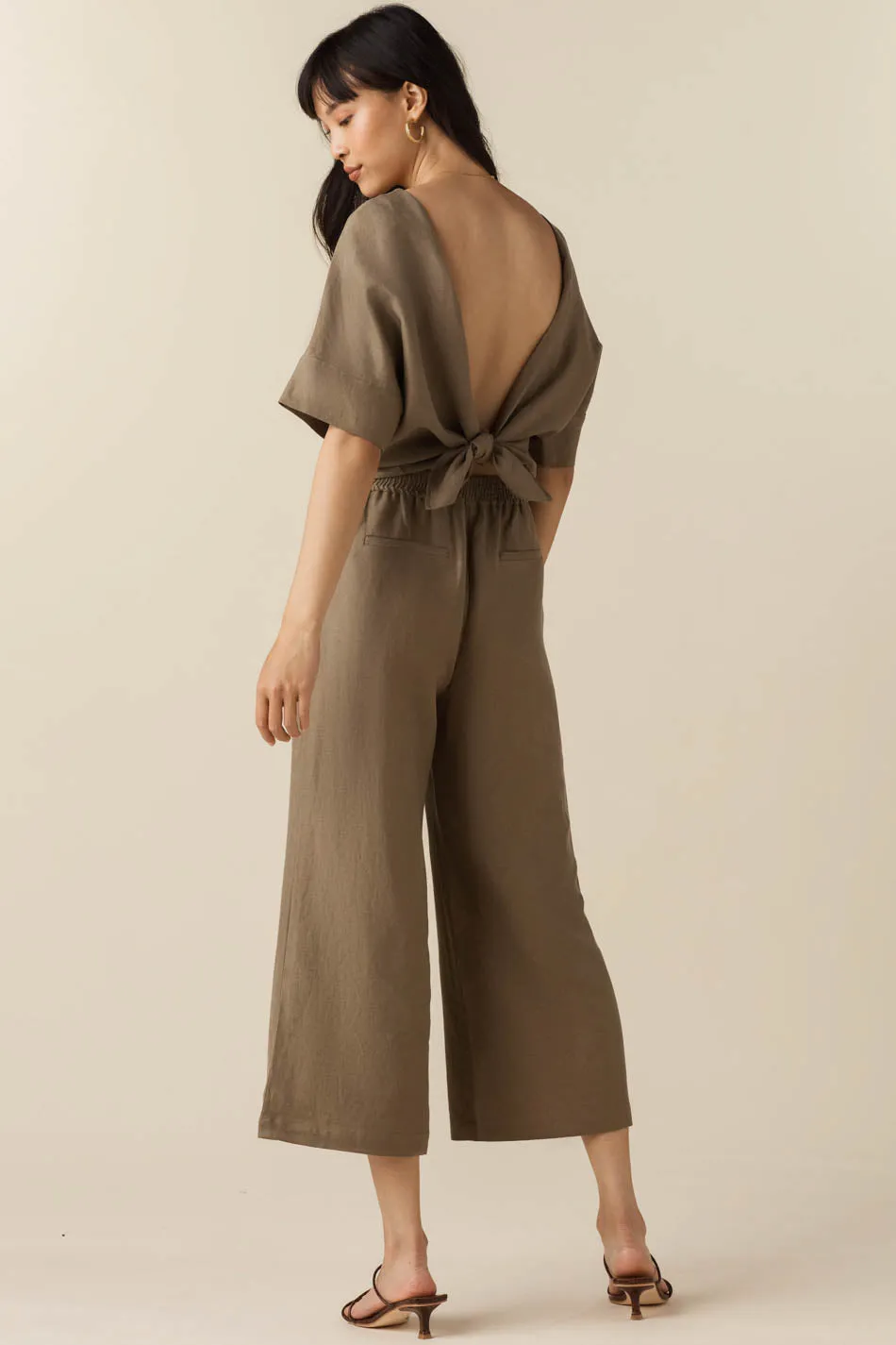 The Elastic Waist Wide Leg Pant